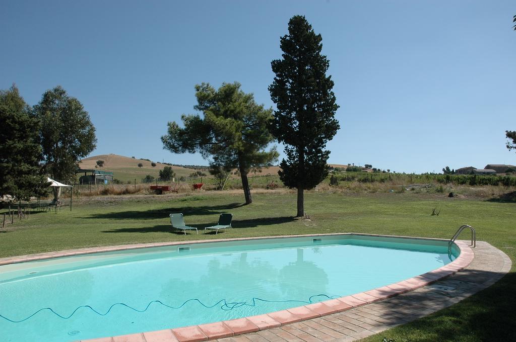 Agriturismo Pian Dei Pini Montiano  Exterior photo