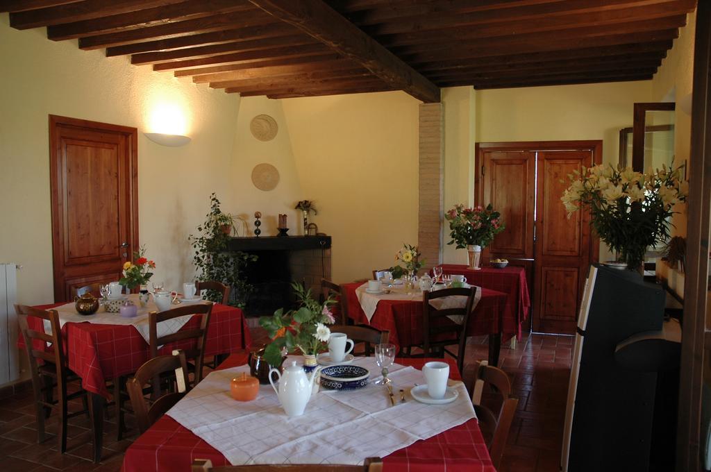 Agriturismo Pian Dei Pini Montiano  Exterior photo
